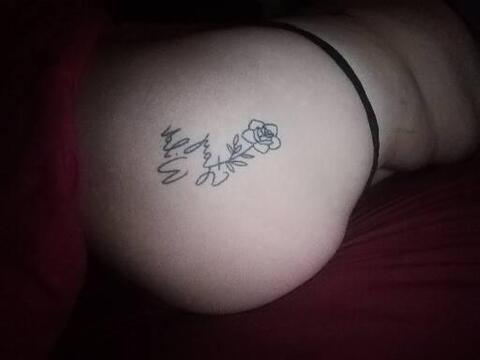 View Carmenxo (carmenrosalynn) OnlyFans 18 Photos and 0 Videos leaks 

 picture 2