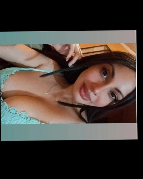 Download carolaing OnlyFans videos and photos free 

 picture 2