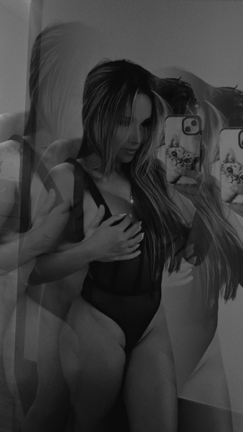 carolin88989338 (carolina mesa🍓) free OnlyFans Leaked Content 

 picture 2