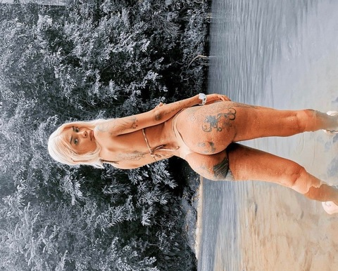 Download carolinemvp OnlyFans content free 

 picture 2