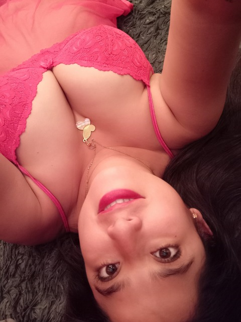 Onlyfans leaks carolinexgr 

 picture 2