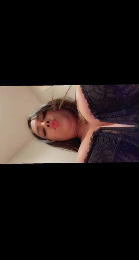caroll02 OnlyFans Leaked 

 picture 2