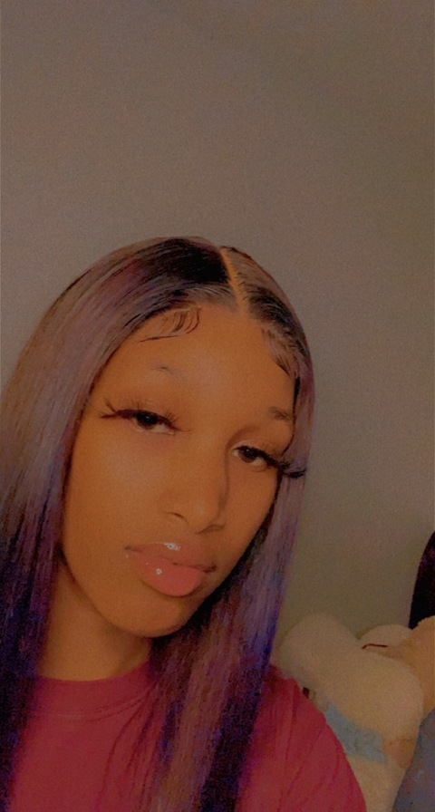 cashiaaaa (iihearttt.c) OnlyFans Leaked Videos and Pictures 

 picture 2