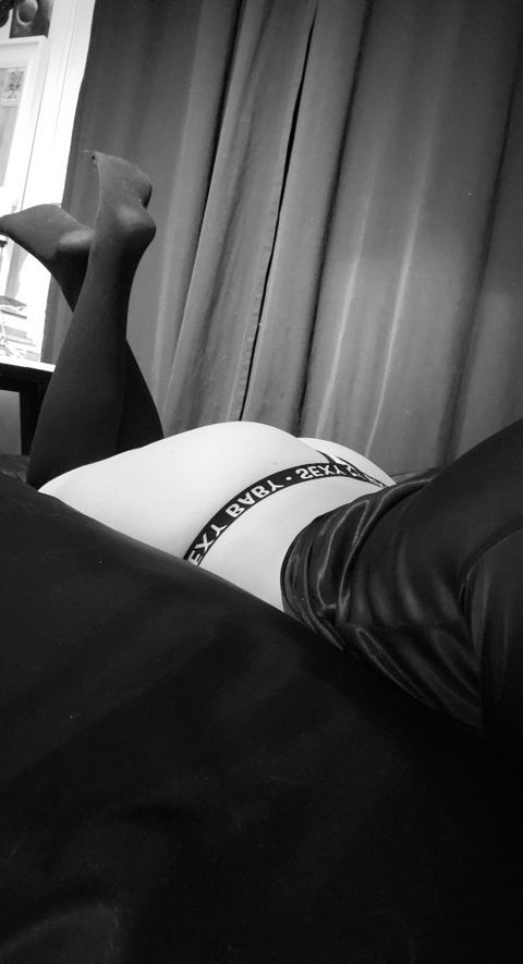 View cassbaby03 OnlyFans videos and photos for free 

 picture 2