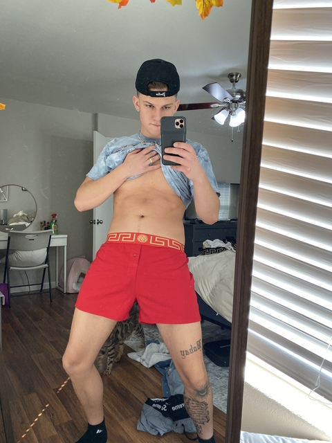 cbexclusive OnlyFans Leaked (14 Photos and 19 Videos) 

 picture 2