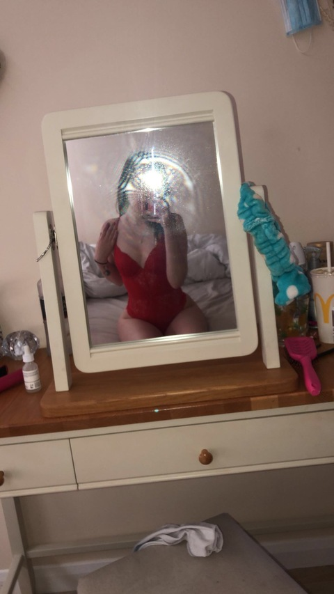 cc.baddie OnlyFans Leaks 

 picture 2