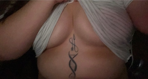 View cecyy.g OnlyFans content for free 

 picture 2