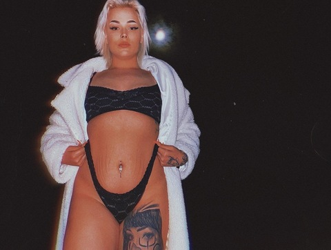 Onlyfans leak celinamay 

 picture 2