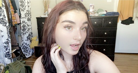 View celizabethmaz OnlyFans content for free 

 picture 2