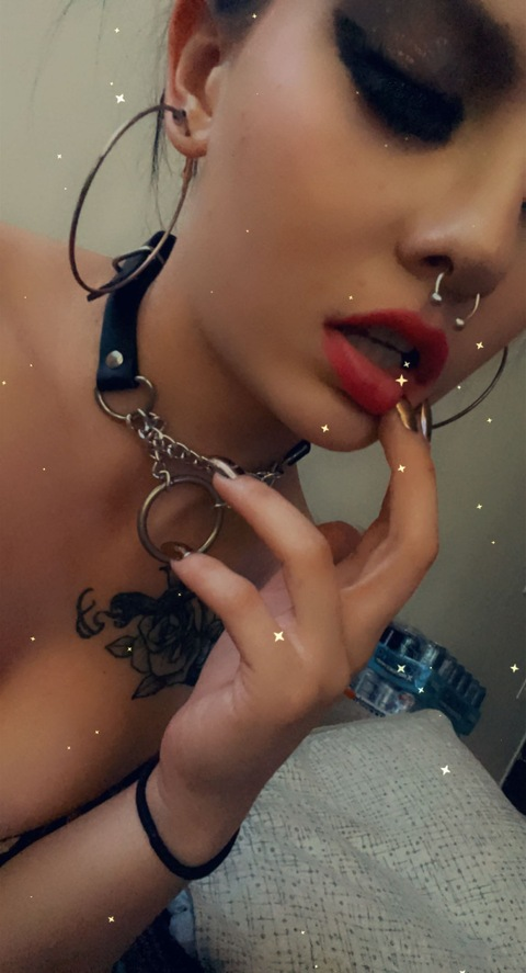 chaindemon101 (Scarlett Red) free OnlyFans Leaked Pictures and Videos 

 picture 2