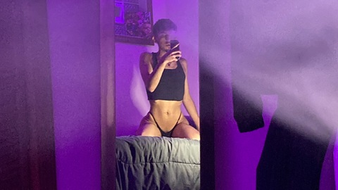 champagneeacee OnlyFans Leaks (8 Photos and 6 Videos) 

 picture 2
