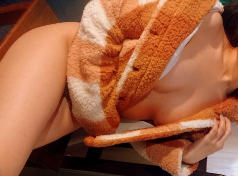 View champagnemoon (Champagne Moon) OnlyFans 26 Photos and 0 Videos leaks 

 picture 2