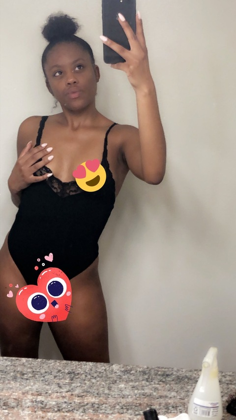 chanelchantel OnlyFans Leaked Photos and Videos 

 picture 2