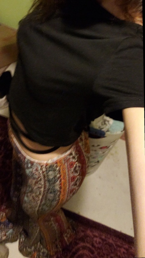View chanelscarlett92 OnlyFans content for free 

 picture 2