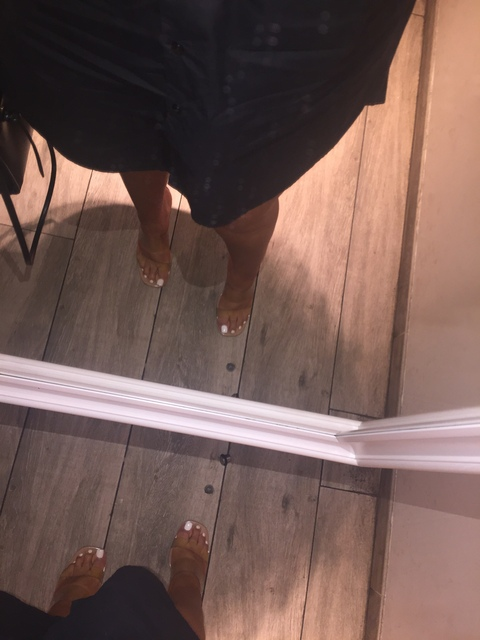 View chanezdzz OnlyFans content for free 

 picture 2
