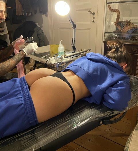 channimary OnlyFans Leaked Photos and Videos 

 picture 2