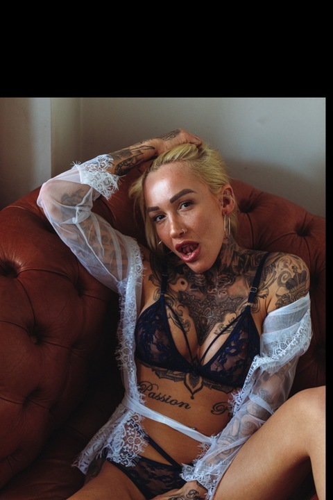 Onlyfans leak chantellefox 

 picture 2