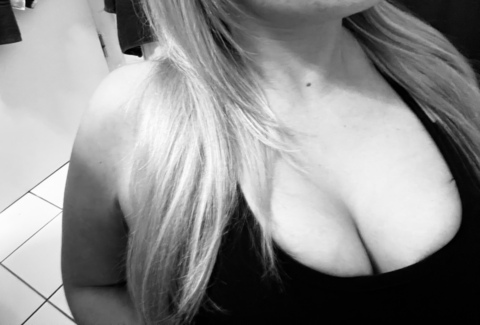 chanti26 OnlyFans Leak 

 picture 2