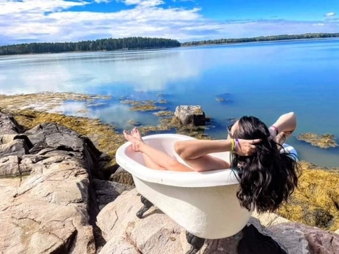 View chapstickkween (disco lemonade ✨) OnlyFans 198 Photos and 12 Videos leaked 

 picture 2