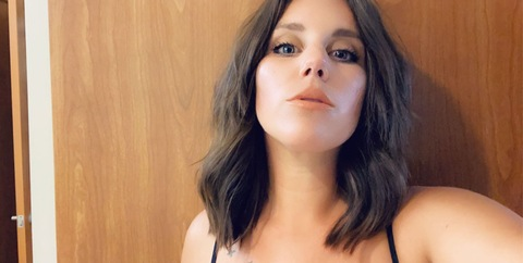 Onlyfans free content charis-leslie 

 picture 2