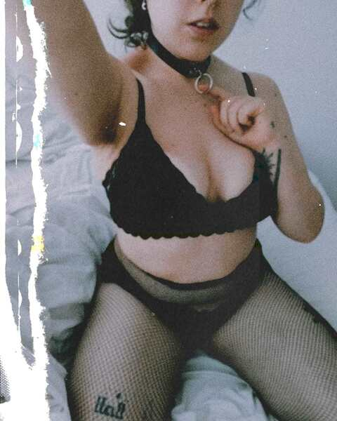 @charlee_moon leaks Onlyfans photos for free 

 picture 2
