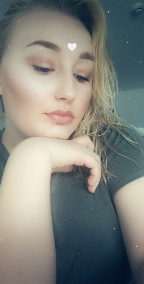 charlotte-xo OnlyFans Leaks (0 Photos and 0 Videos) 

 picture 2