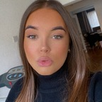 charlotte02x OnlyFans Leaked
picture 1