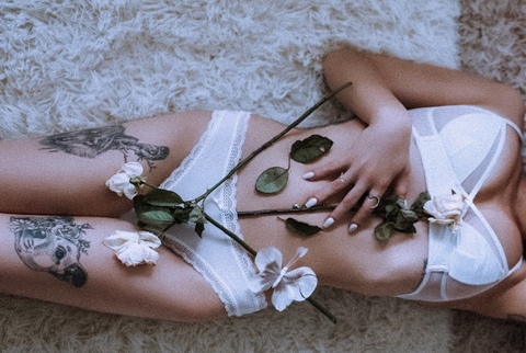 Onlyfans leaks chasinghazel 

 picture 2