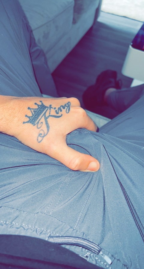 Download chavboyy OnlyFans content free 

 picture 2