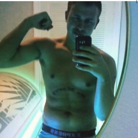 chazzer2020 (Chaz) OnlyFans Leaked Pictures and Videos 

 picture 2