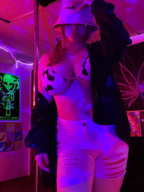 Get Free access to @cherrybaby_16 Leak OnlyFans 

 picture 2