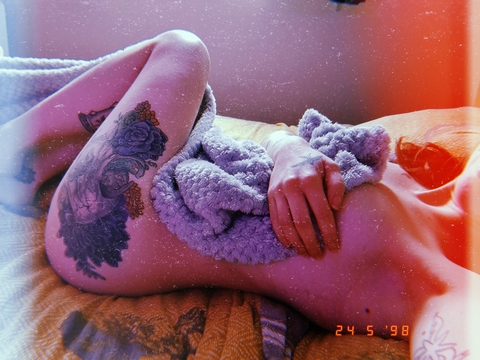 View Cherrybomb (cherrybomb0420) OnlyFans 271 Photos and 6 Videos leaked 

 picture 2