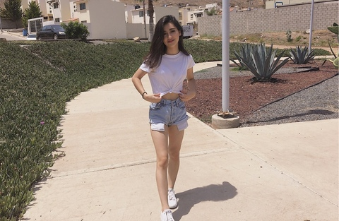 cherrylipstick (Amanda Cherry) OnlyFans Leaked Pictures and Videos 

 picture 2