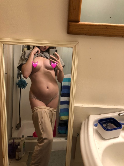 cheyfreaky OnlyFans Leaks 

 picture 2
