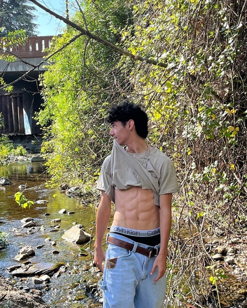 Download chil_gill777 OnlyFans content for free 

 picture 2