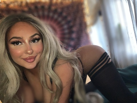 chlo1 OnlyFans Leaks 

 picture 2