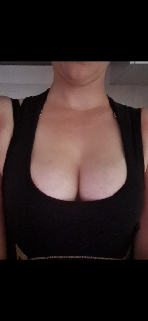 chloe972 leaked gallery photo 2