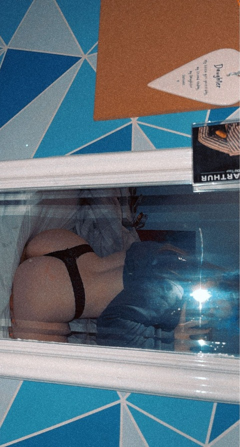 chloeeccott (Chloe Eccott) OnlyFans Leaked Videos and Pictures 

 picture 2