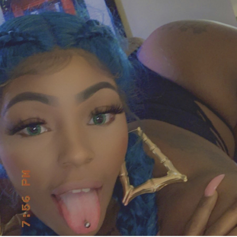 View chloeedabodyy (Chloeedabodyy) OnlyFans 1 Photos and 3 Videos leaks 

 picture 2