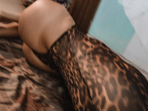Onlyfans free content chloekravitzz 

 picture 2
