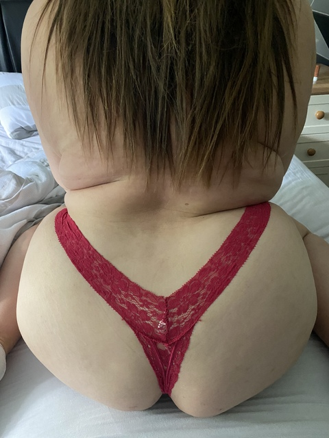 View chlooooo (Chloe u know what to do 👅) OnlyFans 197 Photos and 98 Videos leaked 

 picture 2