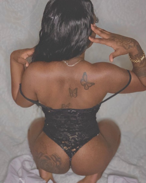 Download chocolateassdebb OnlyFans videos and photos free 

 picture 2