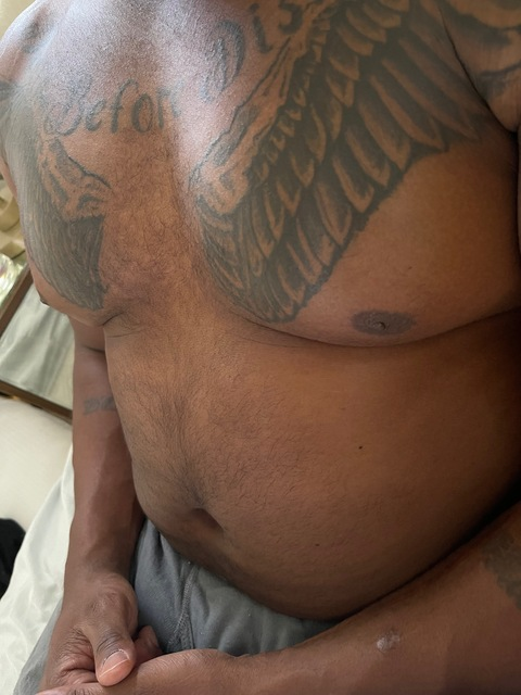 Onlyfans free content chocolatedaddy6205 

 picture 2