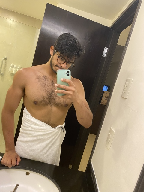 Onlyfans leaked chocolatemandingowarrior 

 picture 2