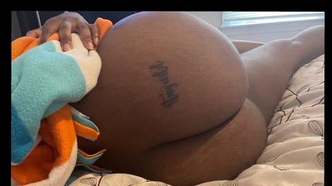 chocolatepeach97 (Berr) free OnlyFans content 

 picture 2