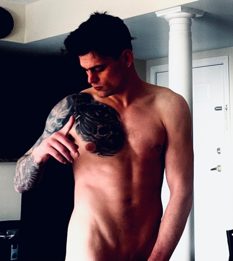 chris_lear_13 OnlyFans Leaks (8 Photos and 1 Videos) 

 picture 2