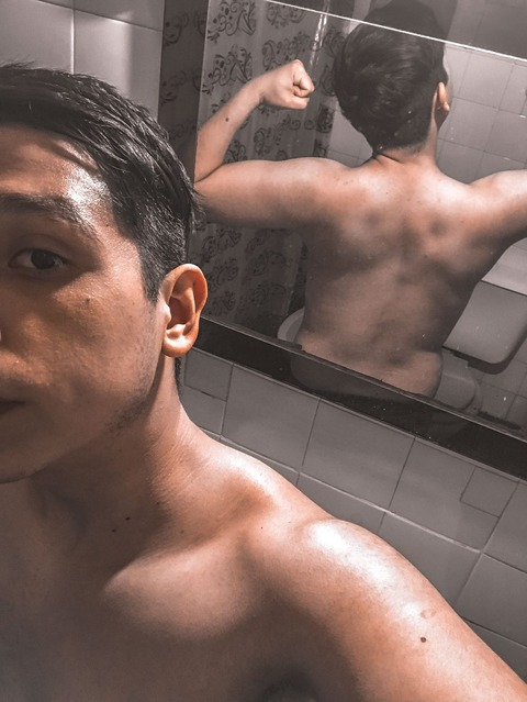 chrisbwc (CHRIS) OnlyFans Leaked Videos and Pictures 

 picture 2