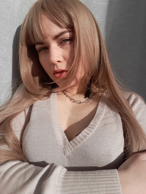 Onlyfans leaked christinamaltsova 

 picture 2