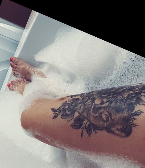 Onlyfans leaked christtinne 

 picture 2