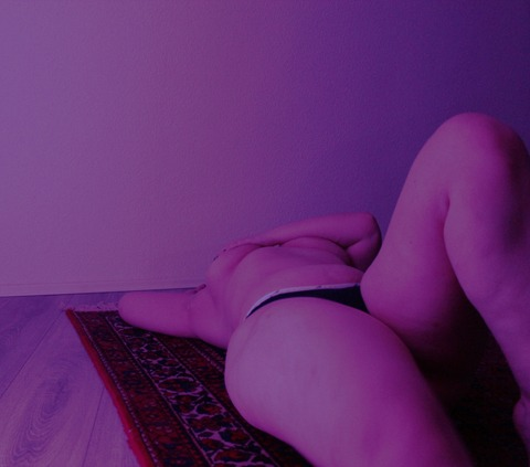 chubby-princess (Little-princess) free OnlyFans content 

 picture 2